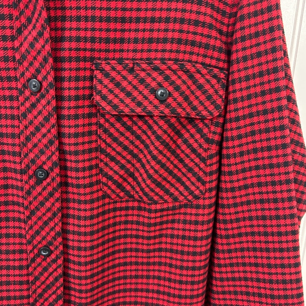 Duluth Trading Co Folklore Flannel Shirt Red Black Gingham Plaid 1X Pockets NWT - Picture 5 of 7